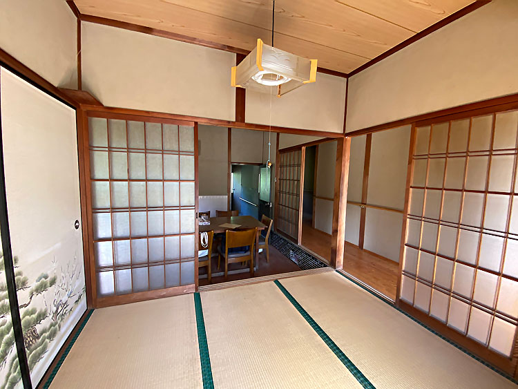 和室4.5畳から土間キッチン 和室4.5畳から土間キッチン